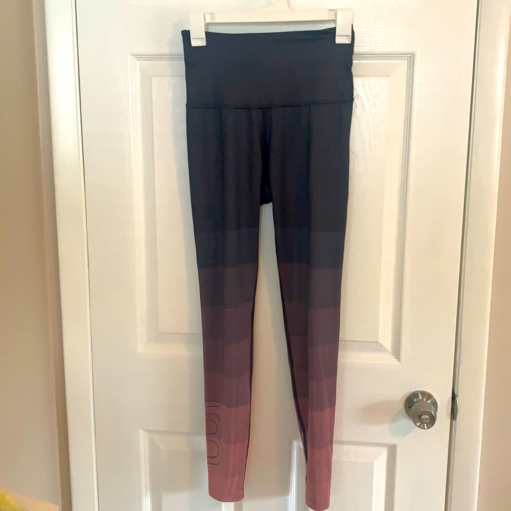 Beyond Yoga X Barre3 Ombré Leggings
